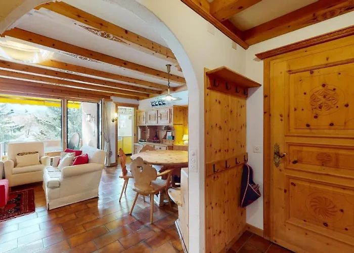 Abitaziun Gianda Verda D8 *