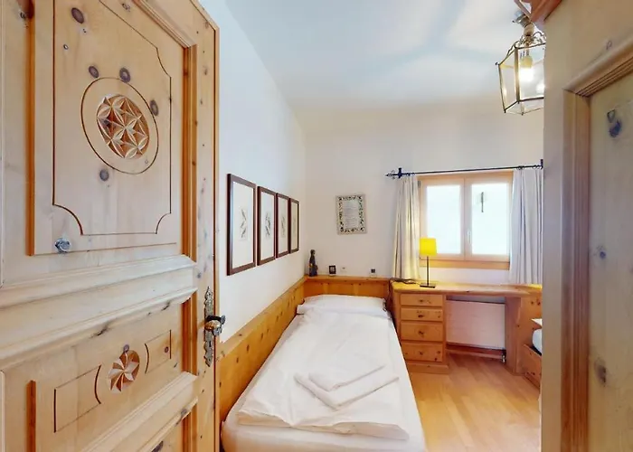 Abitaziun Gianda Verda D8 *