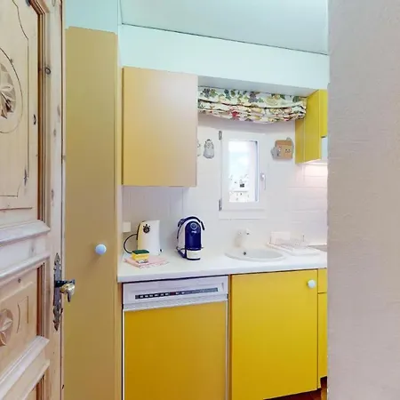 Abitaziun Gianda Verda D8 * Surlej