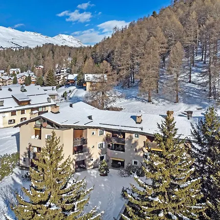 Abitaziun Gianda Verda D8 * Surlej