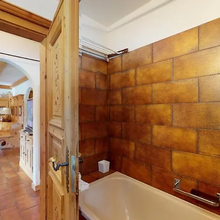 Abitaziun Gianda Verda D8 Appartement *